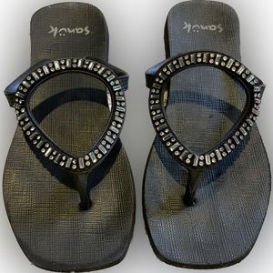 Sanuk Ibiza Manaco rhinestone flip flops